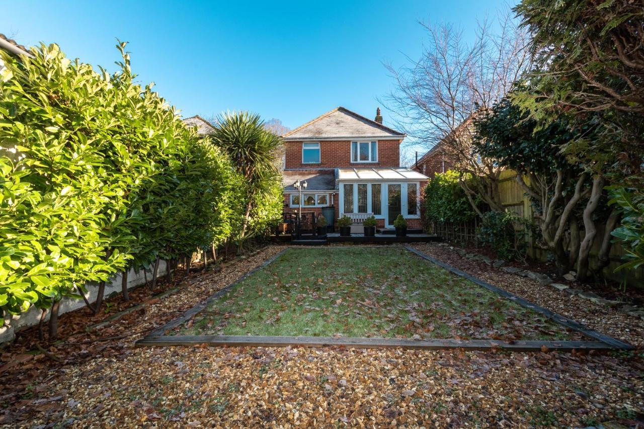 Cheerful 3-Bedroom Douglas House With Patio Southampton Luaran gambar